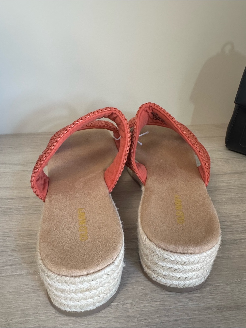 Old Navy Double-Strap Espadrille Platform Sandals - Picture 8 of 13